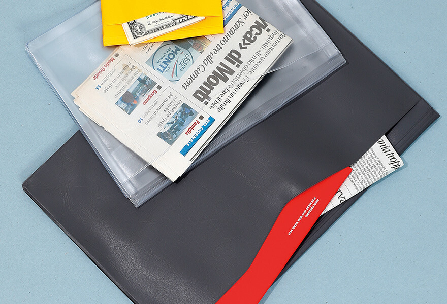 さっと取り出せる背面ポケット