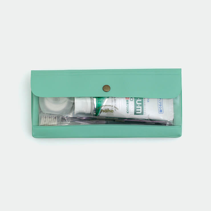 歯ブラシ・リップクリーム・デンタルフロス