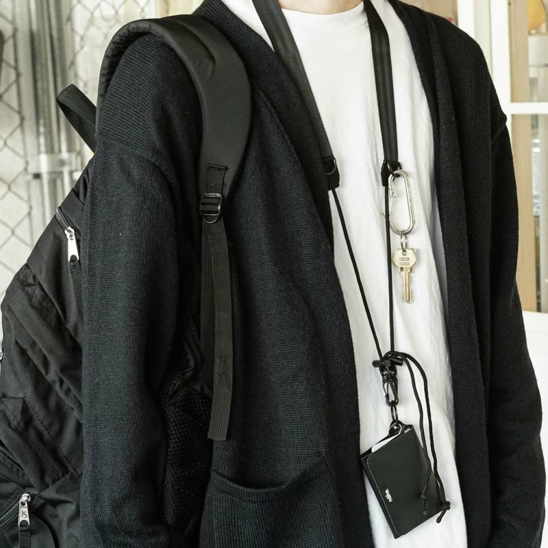 nähe マルチストラップ - ブラックの画像