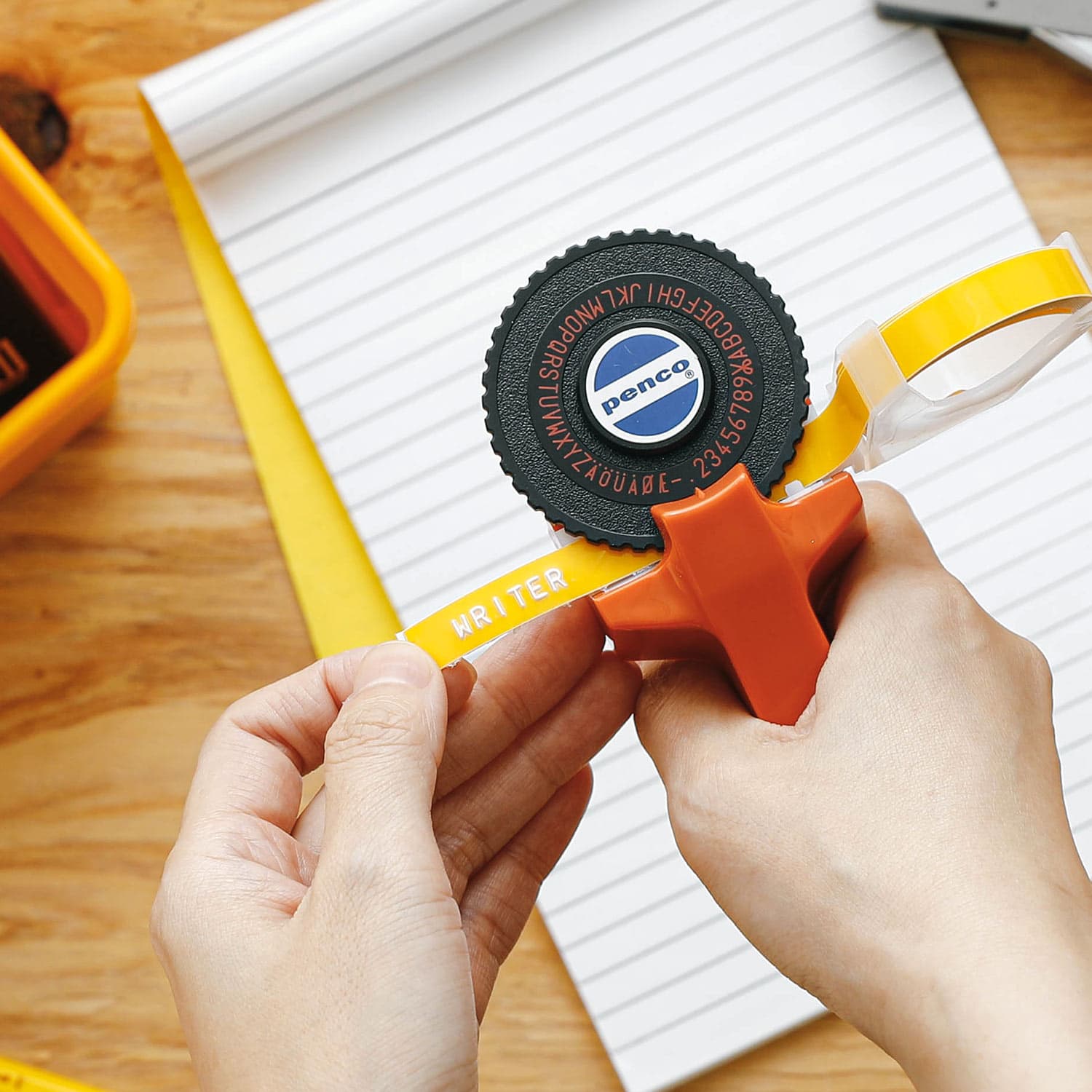 ペンコ テープライター(ラベルメーカー)の画像